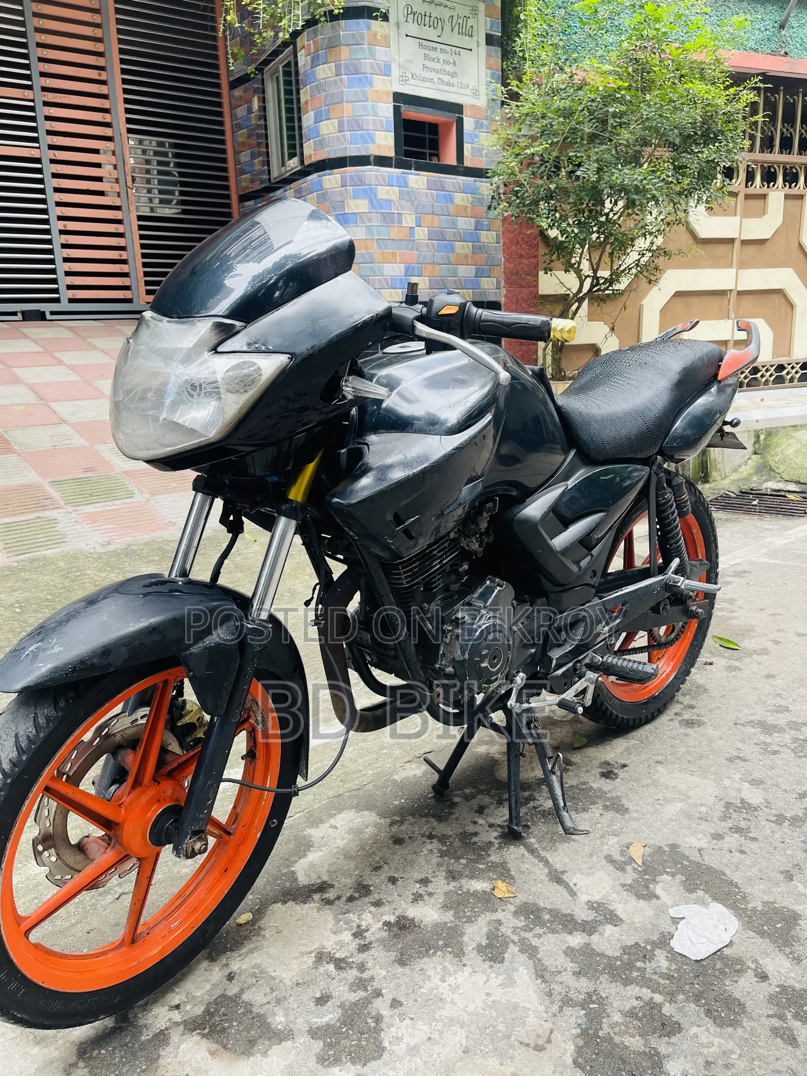 TVS Apache RTR 160 2V 2012 Black