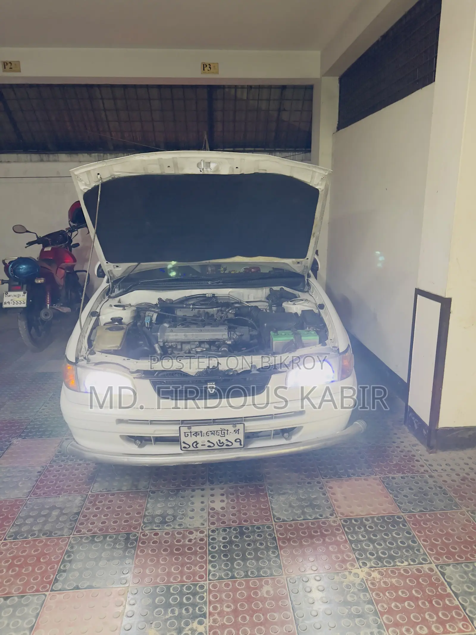 Toyota Corolla Sedan 1996 White