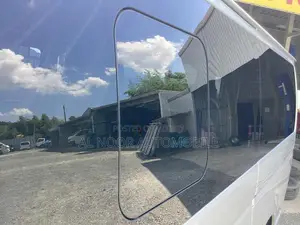 Toyota HiAce 2021 Silver