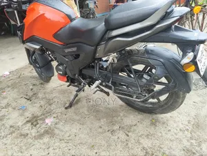 TVS Raider 125 2022 Red