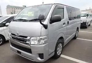 Toyota HiAce 2021 Silver