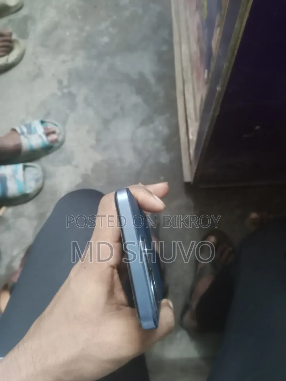 Realme 128 GB Blue