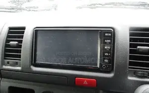 Toyota HiAce 2021 Silver