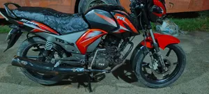 TVS Stryker 125 2018 Red