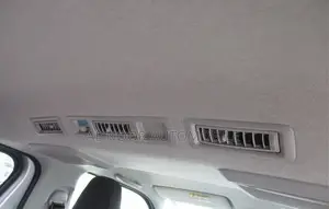 Toyota HiAce 2021 Silver