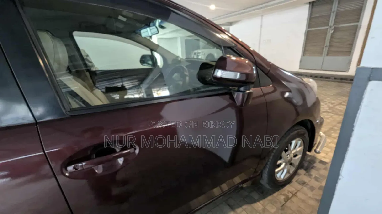 Toyota Passo Sette 2011