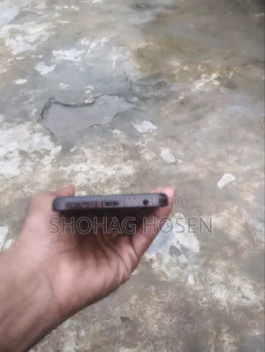 Vivo Y18 128 GB Purple