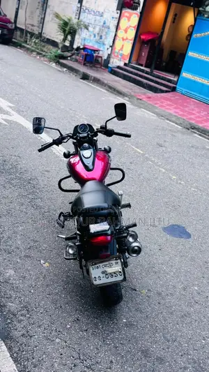 Bajaj Avenger 160 Street 2021 Red