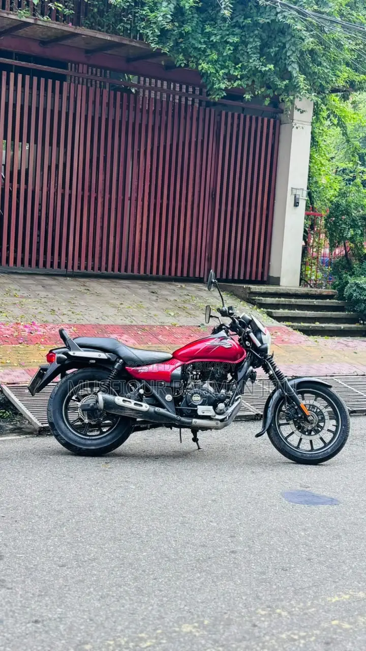 Bajaj Avenger 160 Street 2021 Red