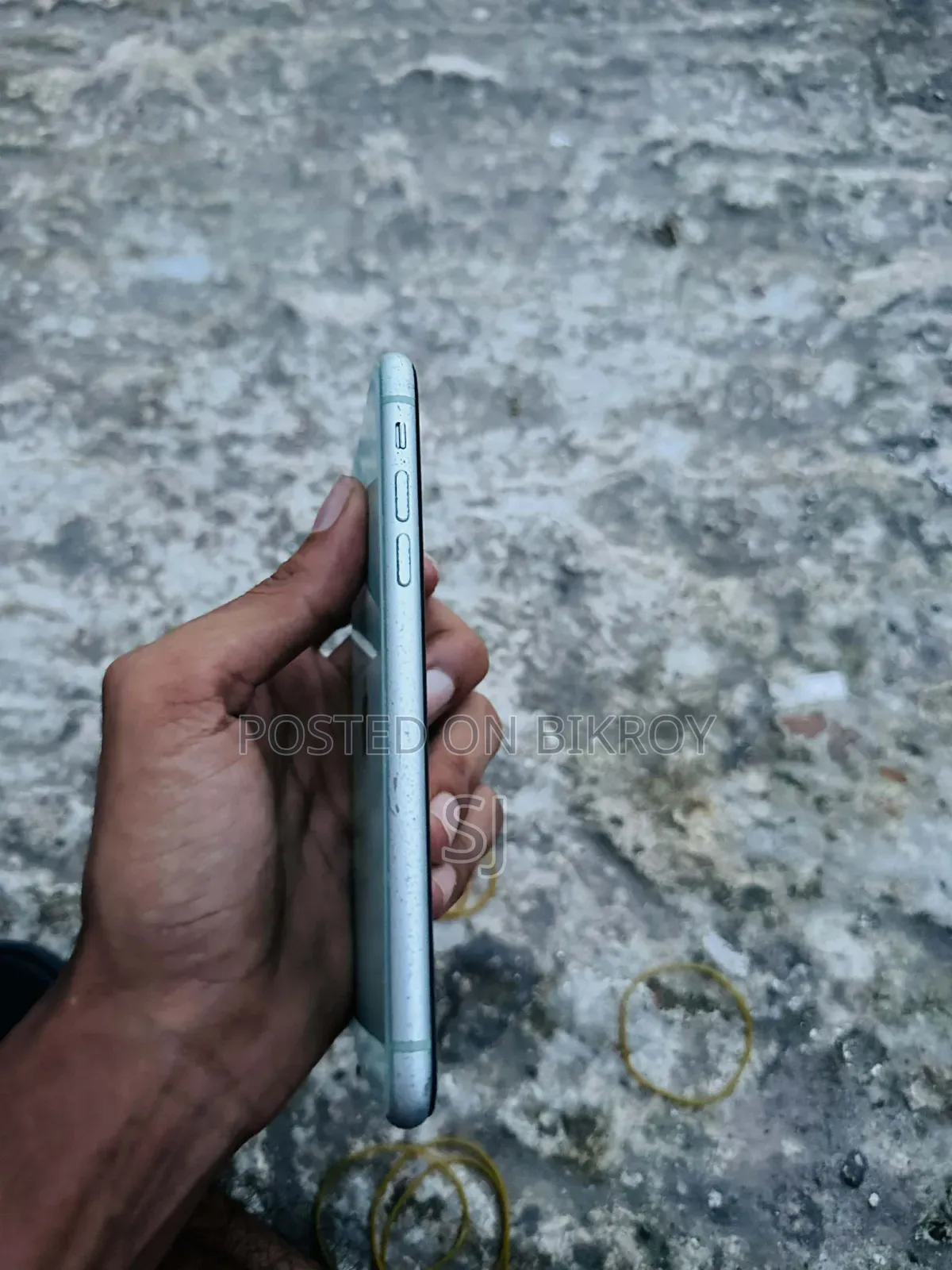Apple iPhone 11 64 GB