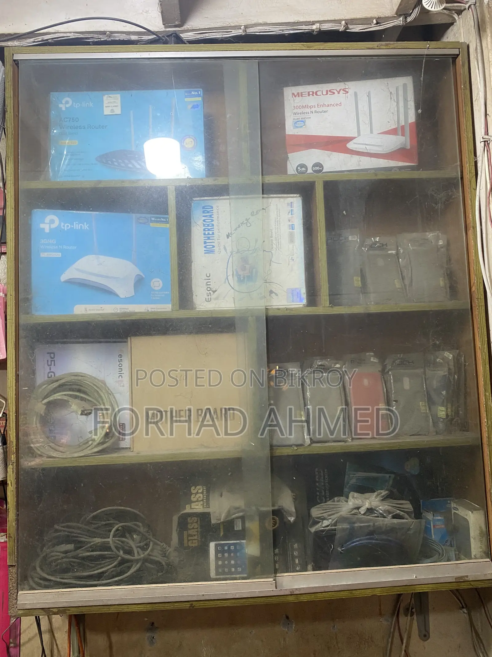 Shop Shelf