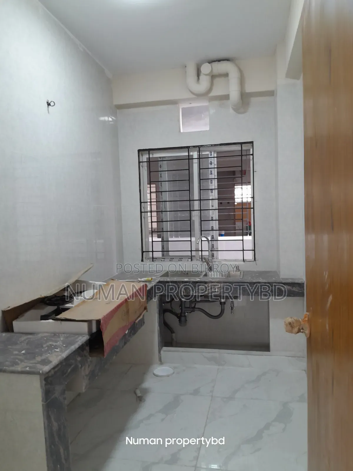 3 Bedroom Apartment in Numan Property Bd, Basundhara for Rent
