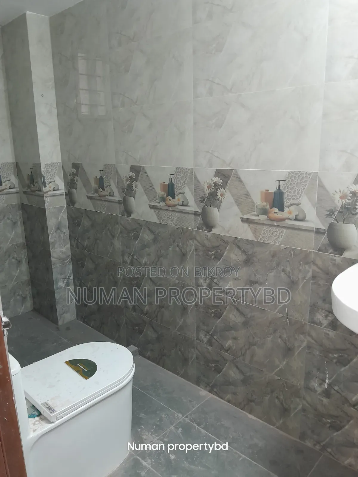 3 Bedroom Apartment in Numan Property Bd, Basundhara for Rent