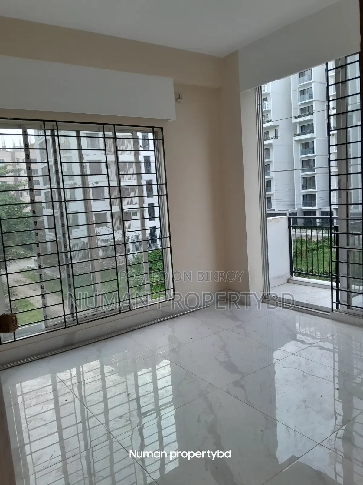 3 Bedroom Apartment in Numan Property Bd, Basundhara for Rent