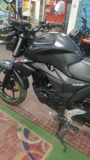 Suzuki Gixxer Monotone 2025 Black