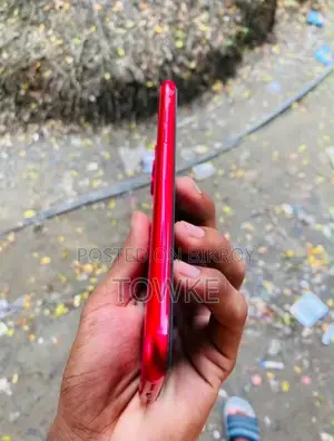 Apple iPhone 11 128 GB Red