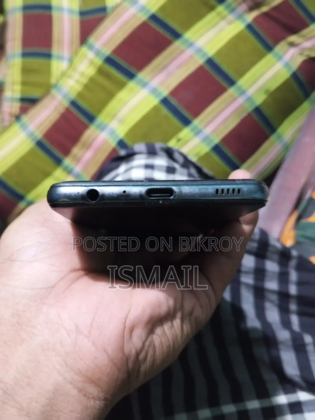 স্যামসাং গ্যালাক্সি এ৫২ ১২৮ জিবি কালো