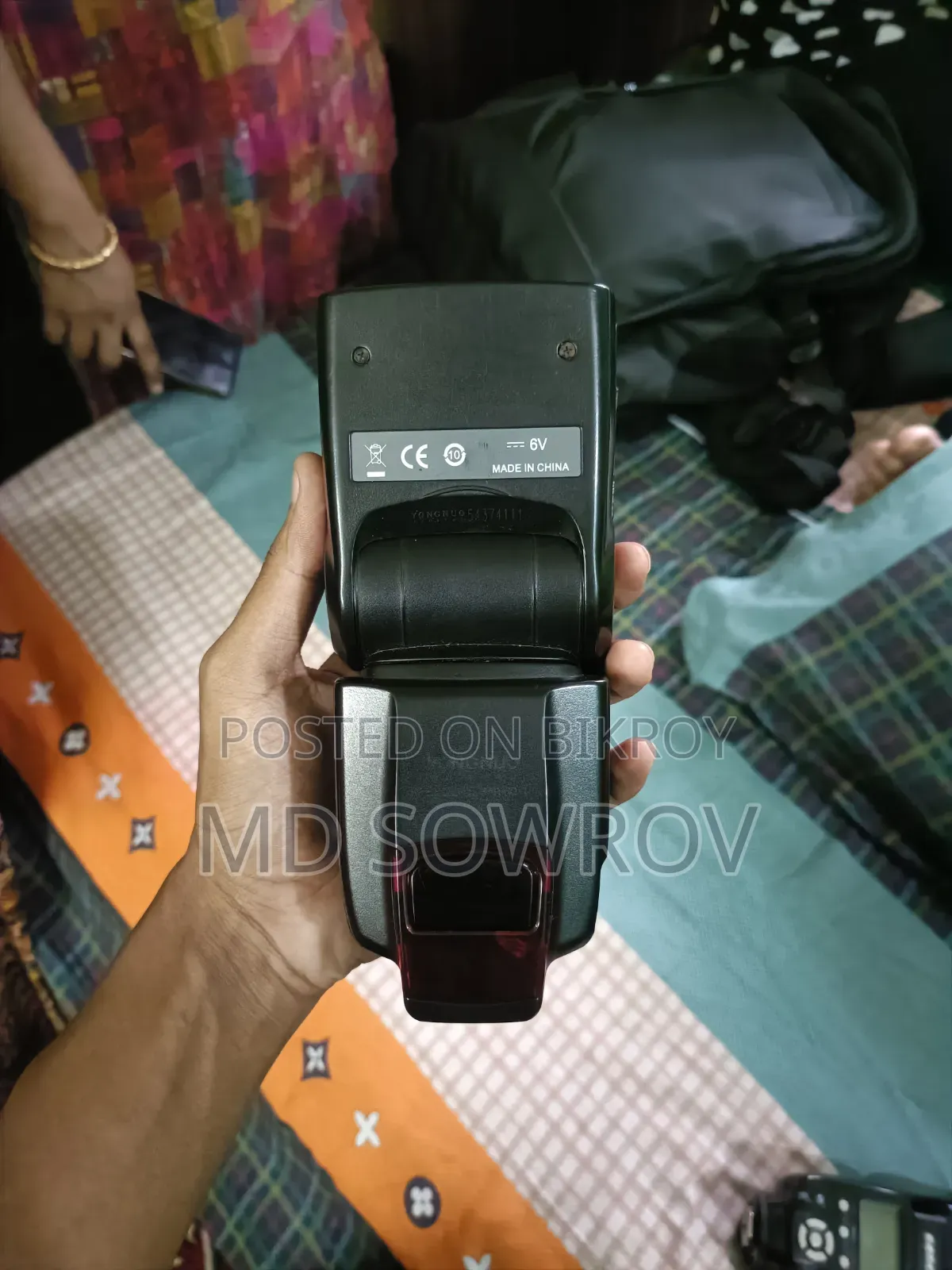 ইয়ংনুও ওয়াইন৫৬০ আইভি
২ টি ফ্ল্যাশ লাইট এবং ১ টি সফট বক্স