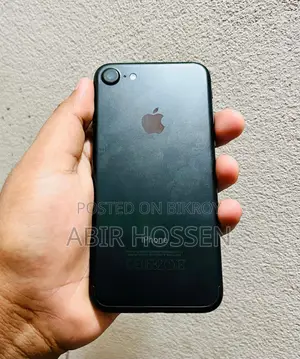 Apple iPhone 7 32 GB Black