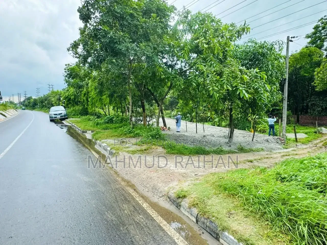রেডি এবং চলমান প্লট ঢাকা-মাওয়া একদম মেইন রোডের সাথেই।