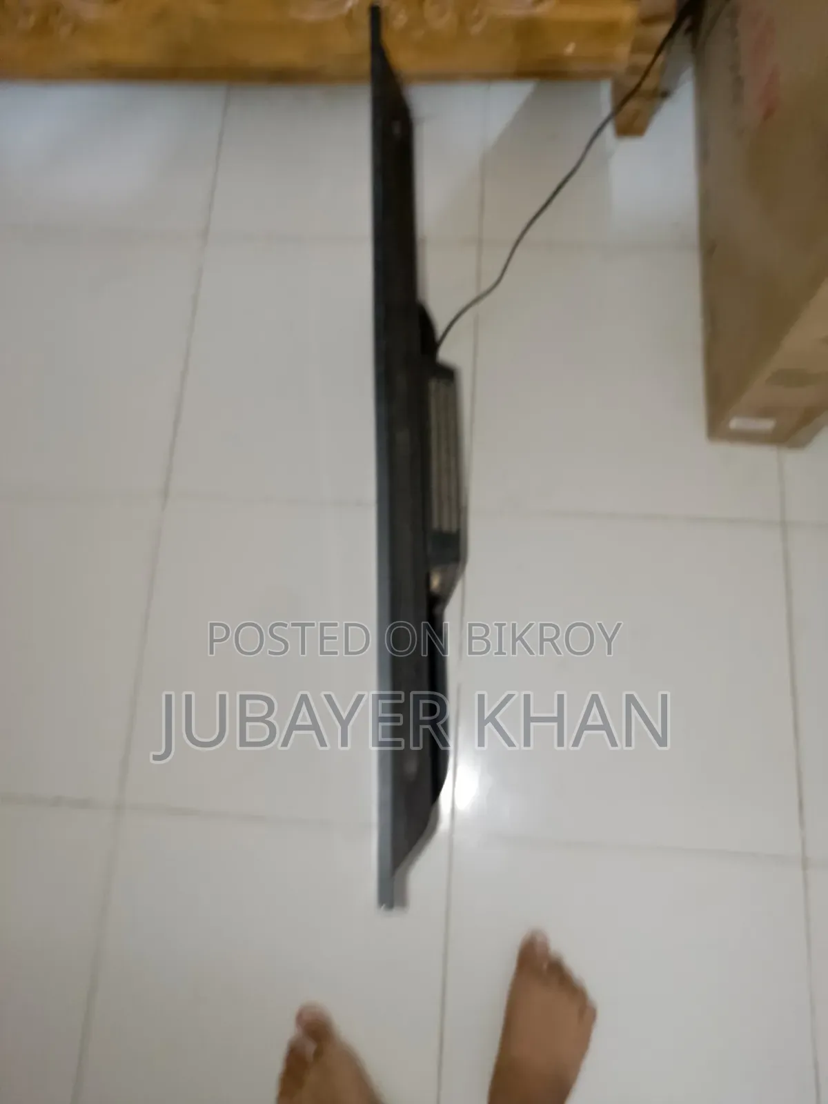 সিঙ্গার স্মার্ট টিভি ৩২ ইঞ্চি ডিসপ্লে এটি নষ্ট শুধু মাদারবোর্ড ভালো আছে