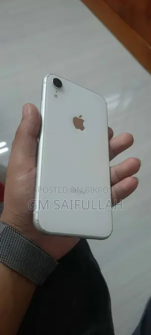 Apple iPhone XR 64 GB White