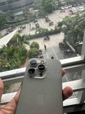Apple iPhone 15 Pro 128 GB Silver
