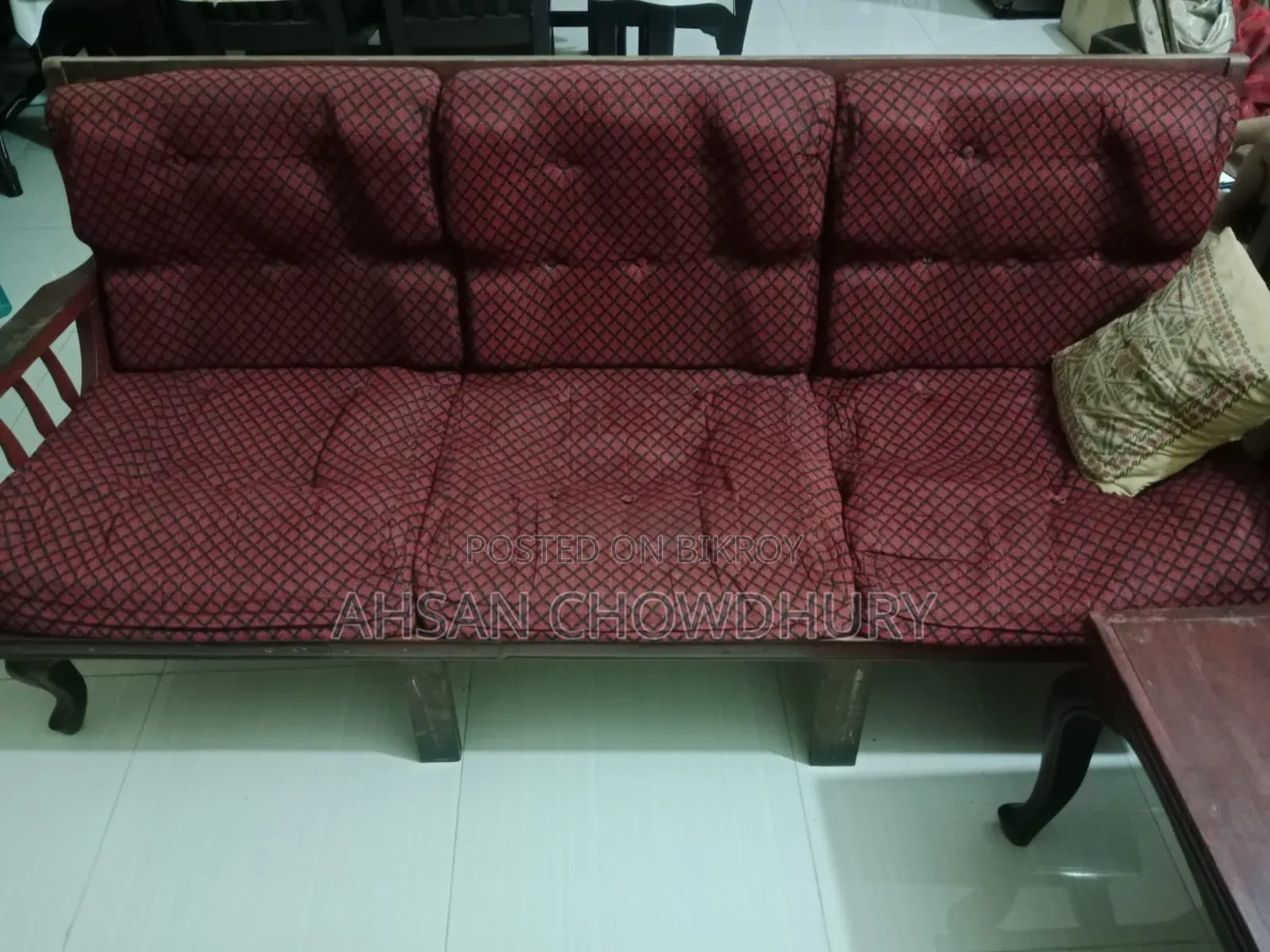 Old Used Sofa Set 
Wardrobe for Sale