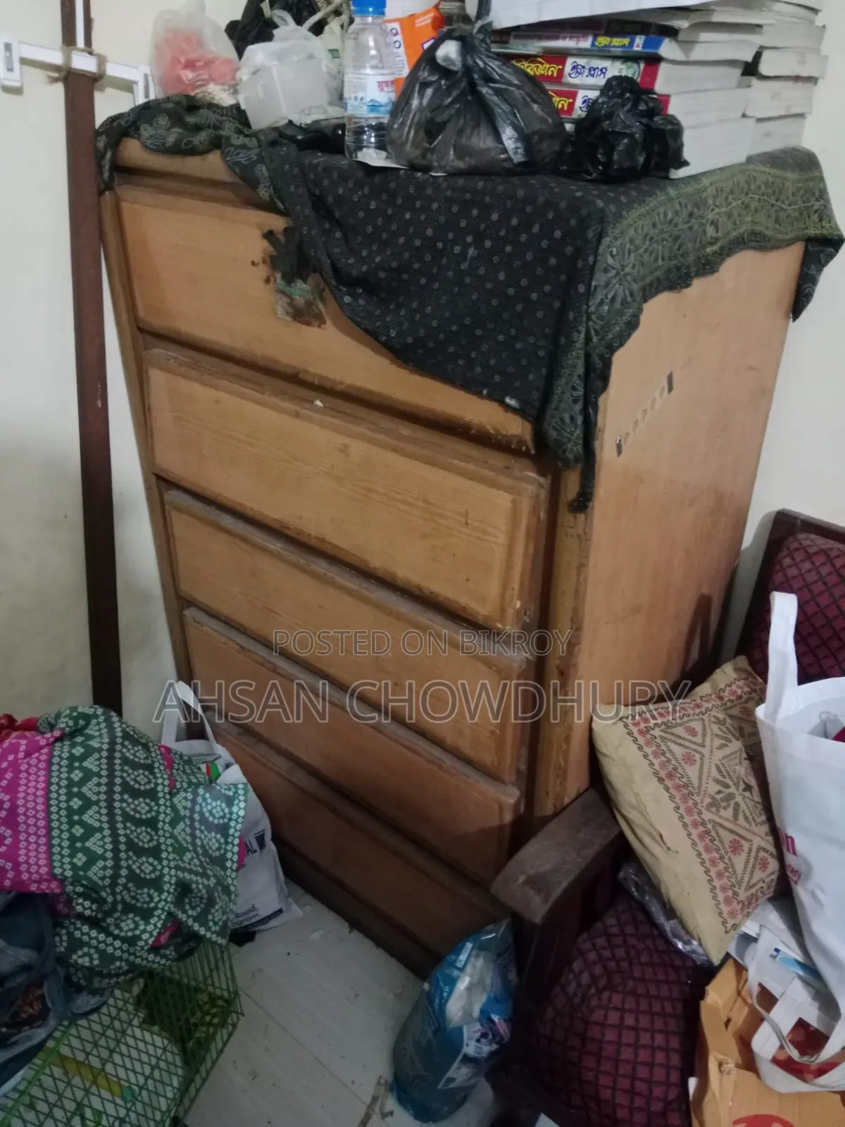 Old Used Sofa Set 
Wardrobe for Sale