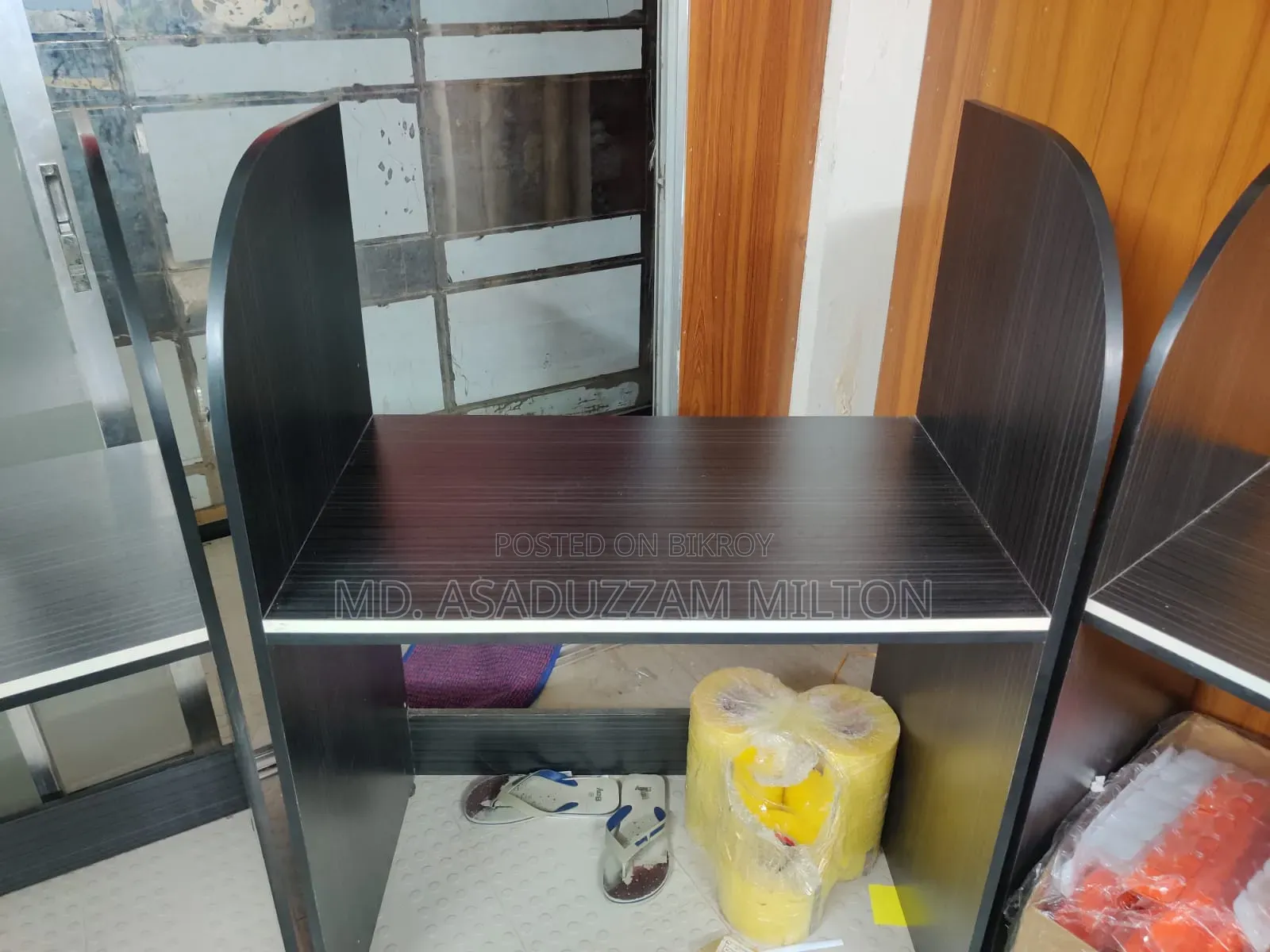 Reading Table