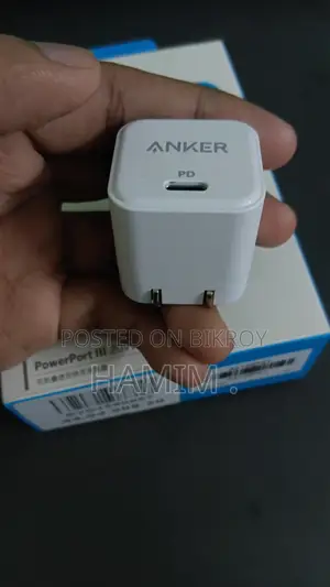 অ্যাঙ্কার ২০ ওয়াট কিউব চার্জার