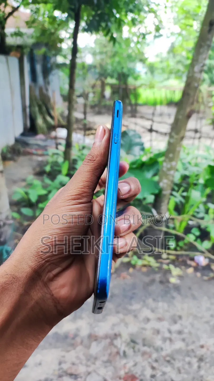 Blue 16 GB Samsung Galaxy J4 Core