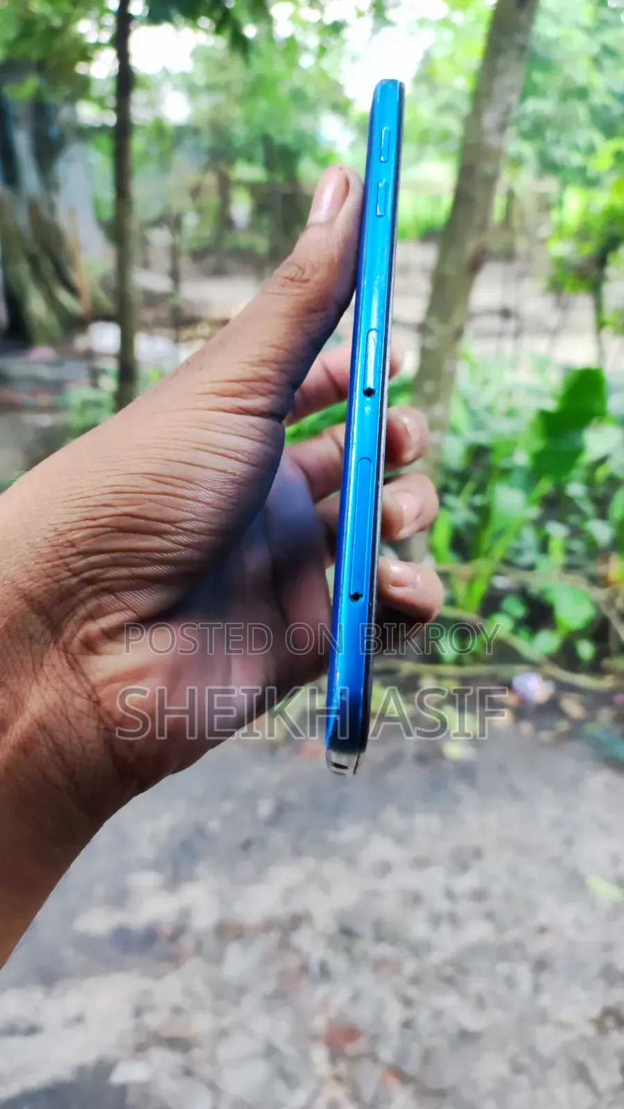 Blue 16 GB Samsung Galaxy J4 Core