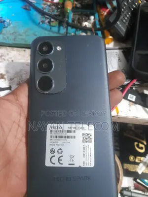 Tecno Spark 40 256 GB Purple