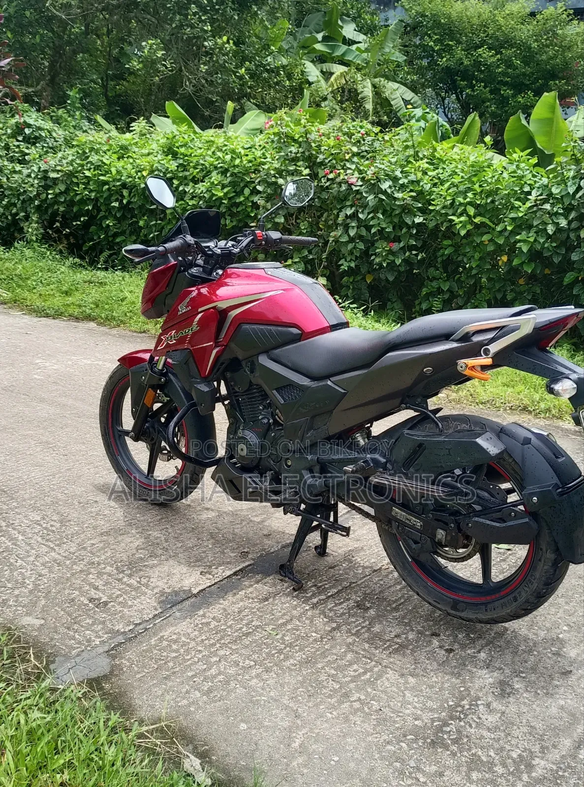 হোন্ডা এক্স-ব্লেড ১৬০ ২০২১ রেড