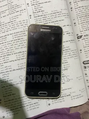 Samsung Galaxy J2 8 GB Black