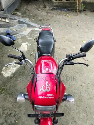 Hero Splendor Plus 2010 Red