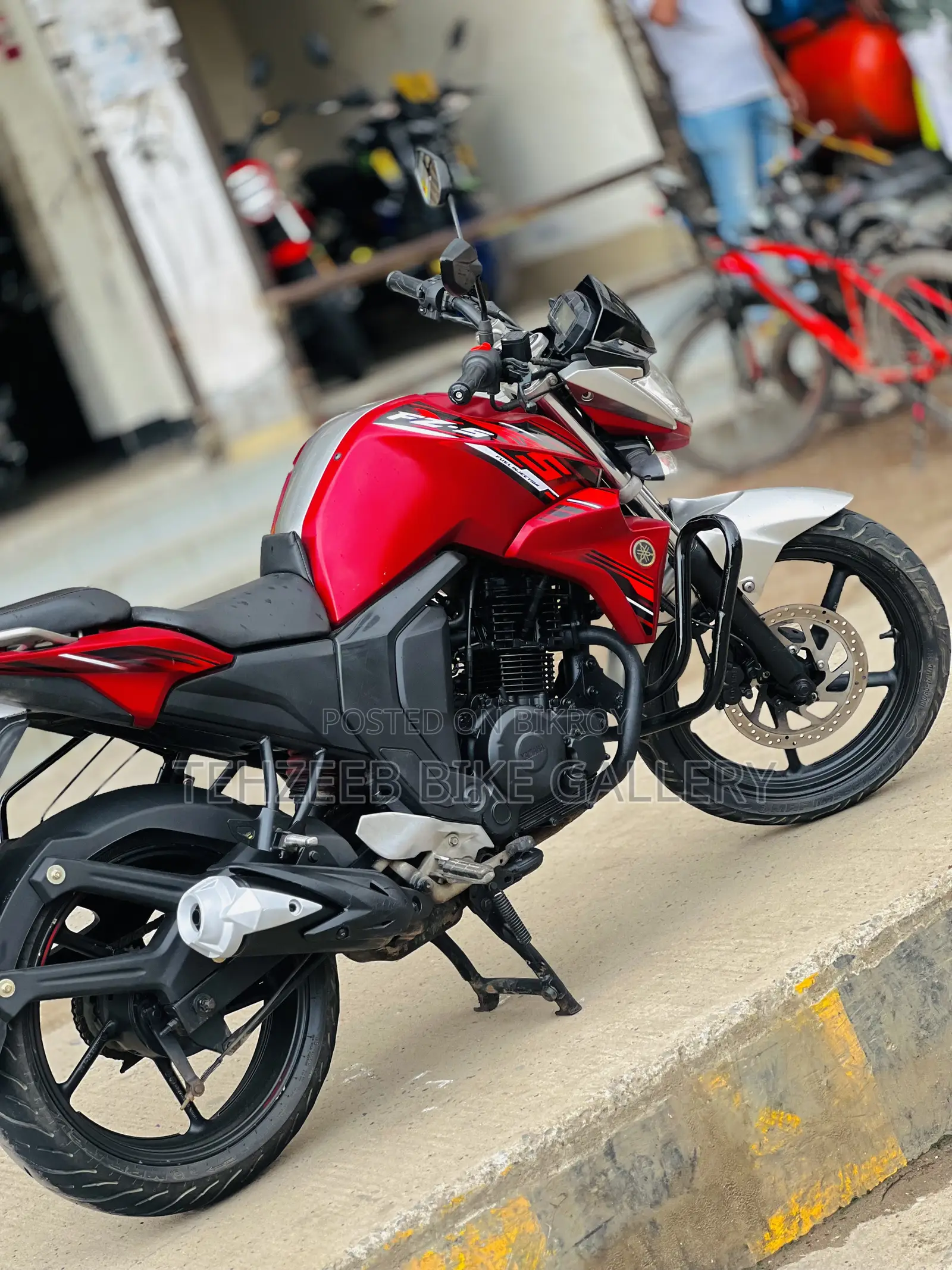 Yamaha FZ 2019 Red