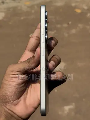 টেকনো স্পার্ক ৪০ প্রো ১২৮ জিবি সিলভার