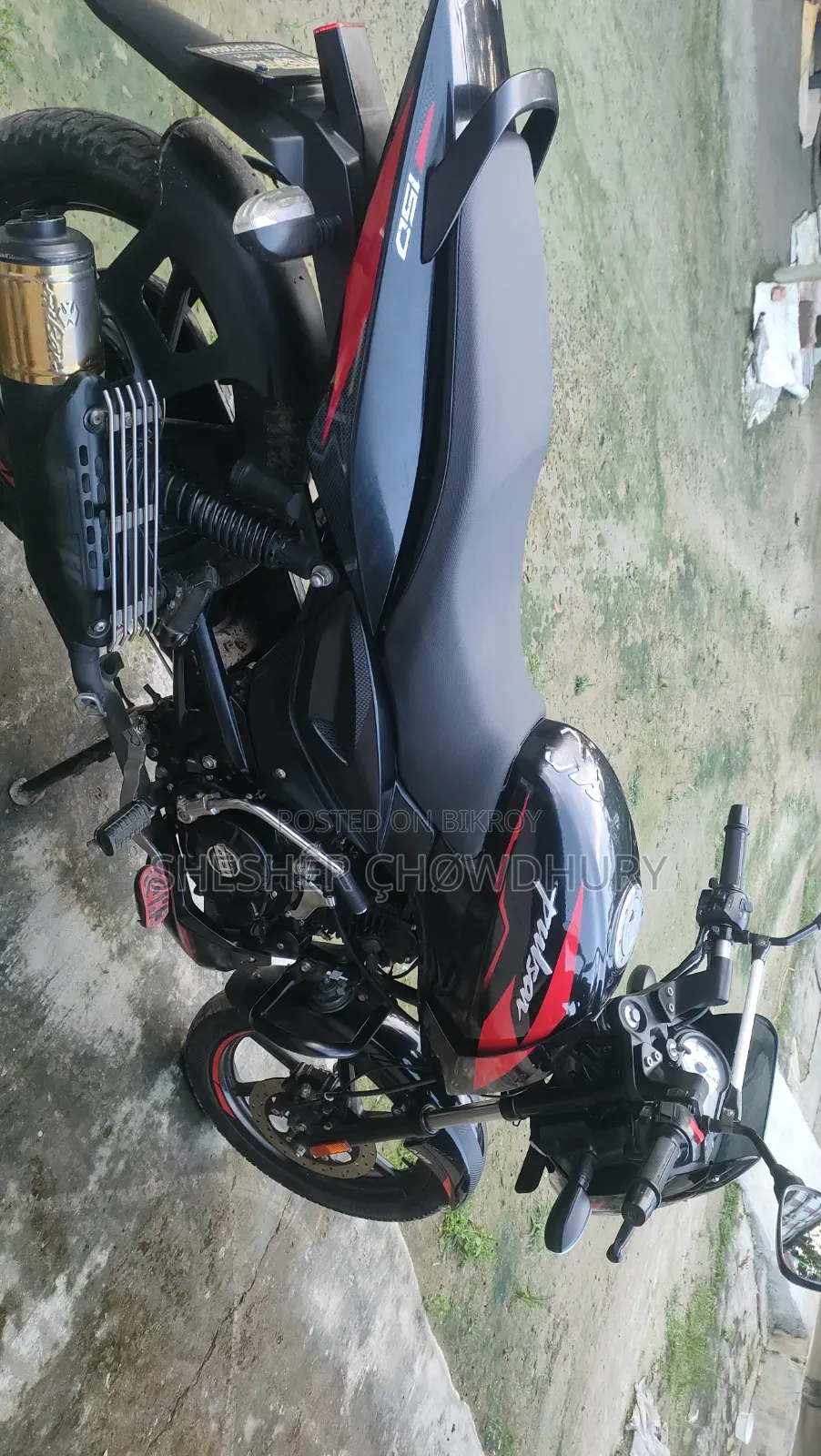 বাজাজ পালসার ১৫০ ২০২৪ ব্ল্যাক