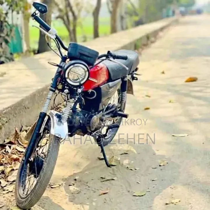 Yamaha 2008 Red