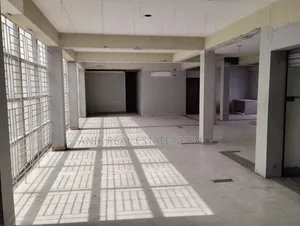 Commercial 2350 SFT Office Space Rent for Uttara