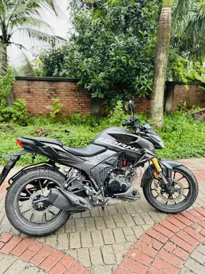 Honda Hornet 2025 Black