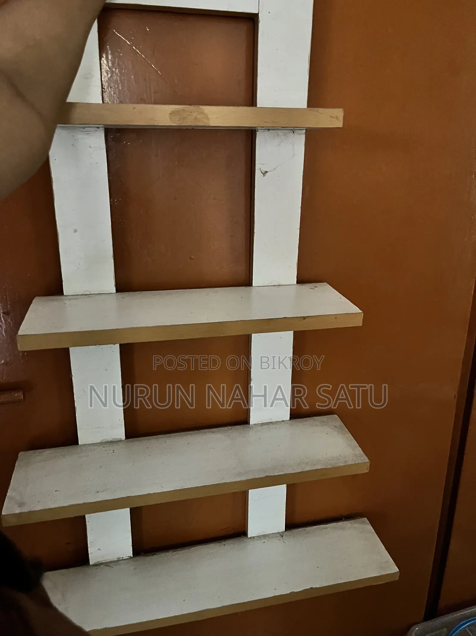 Kitchen or Showpiece Wall Rack