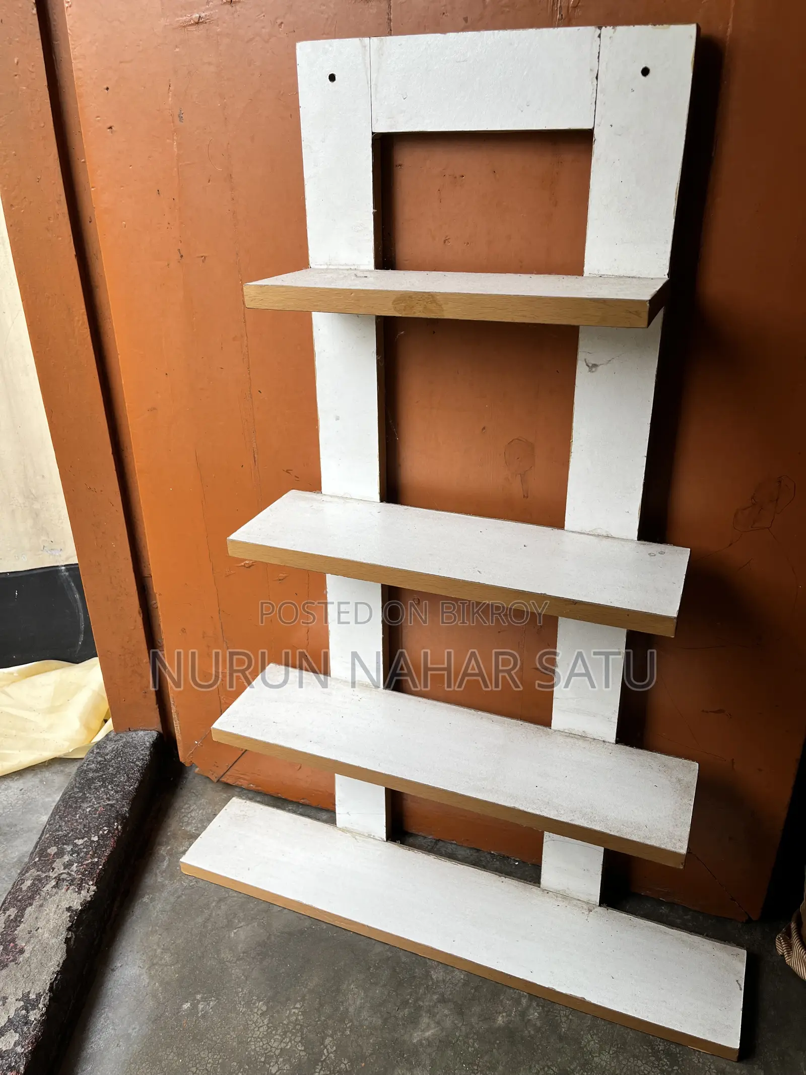 Kitchen or Showpiece Wall Rack