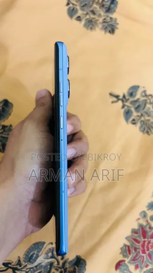 মটোরোলা এজ ৫০ প্রো ২৫৬ জিবি পার্পল