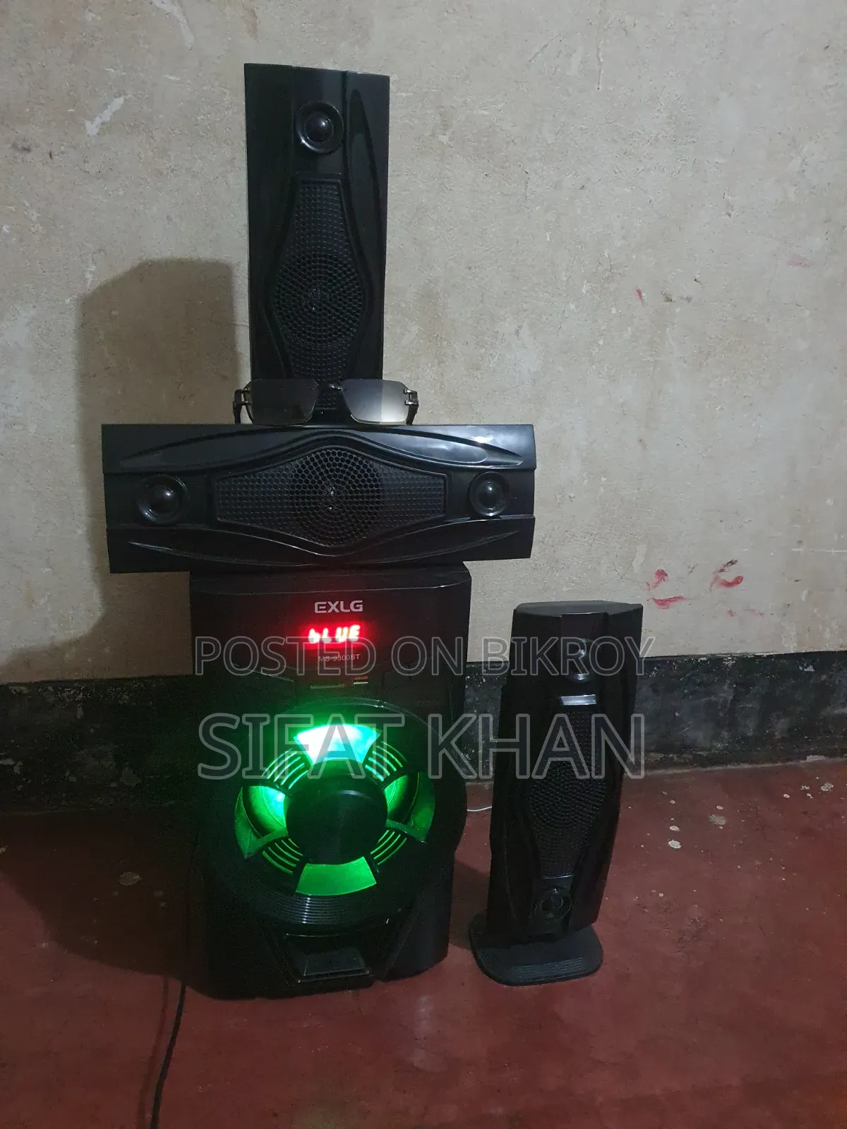 ই এক্স এল জি স্পিকার