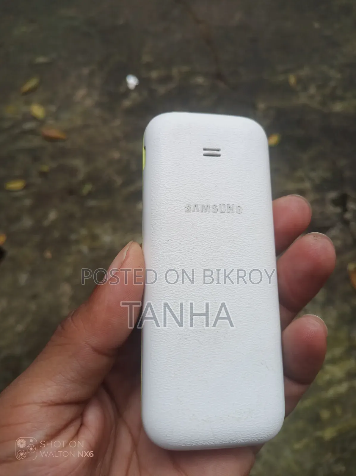 Samsung S7070 Diva White