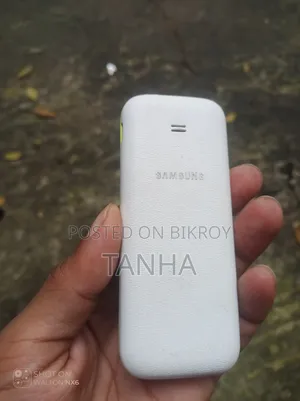 Samsung S7070 Diva White