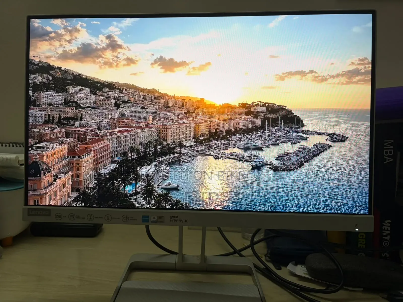Lenovo Monitor 22 Inch FHD (2 Years Warranty Available)